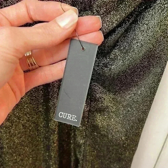 Cure Black & Gold Top Size 3XL NWT - Picture 4 of 5
